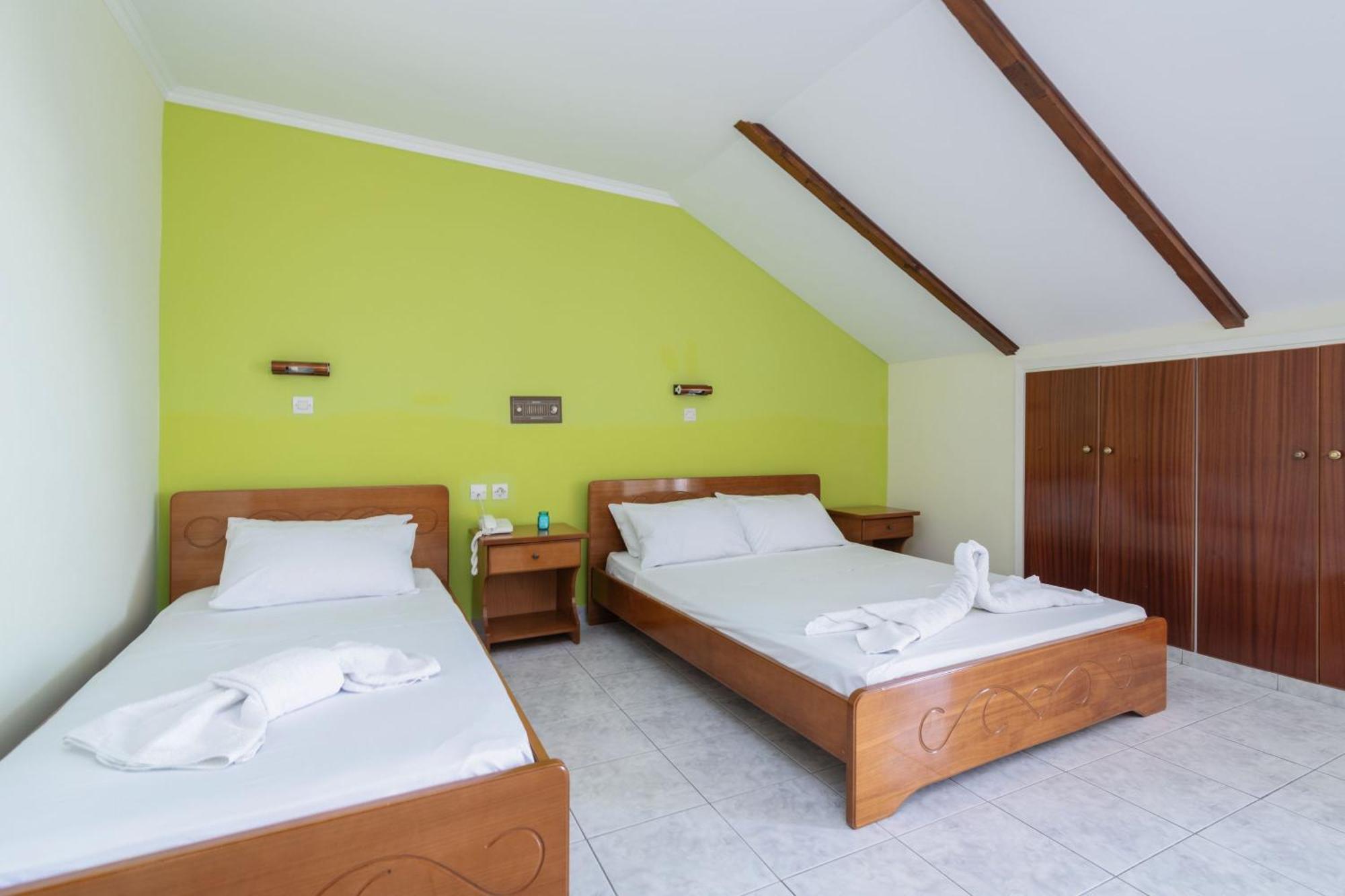 Sunbliss Studios & Apartments อาลีเกส ห้อง รูปภาพ